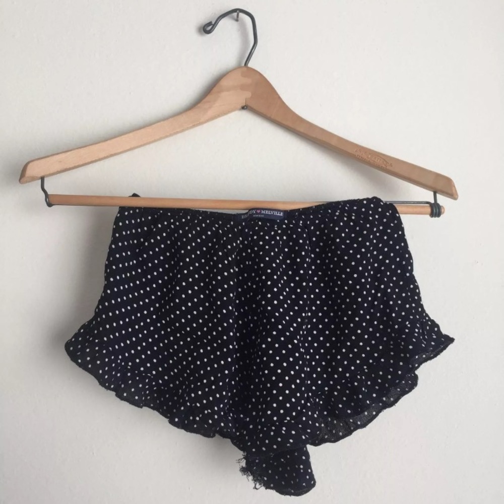 Brandy Melville vodi shorts